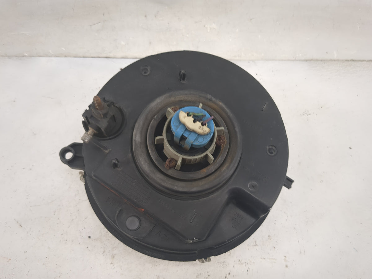 2002-2004 Jeep Liberty Driver Left Oem Head Light Headlight Lamp Black 1518699 - Oemusedautoparts1.com