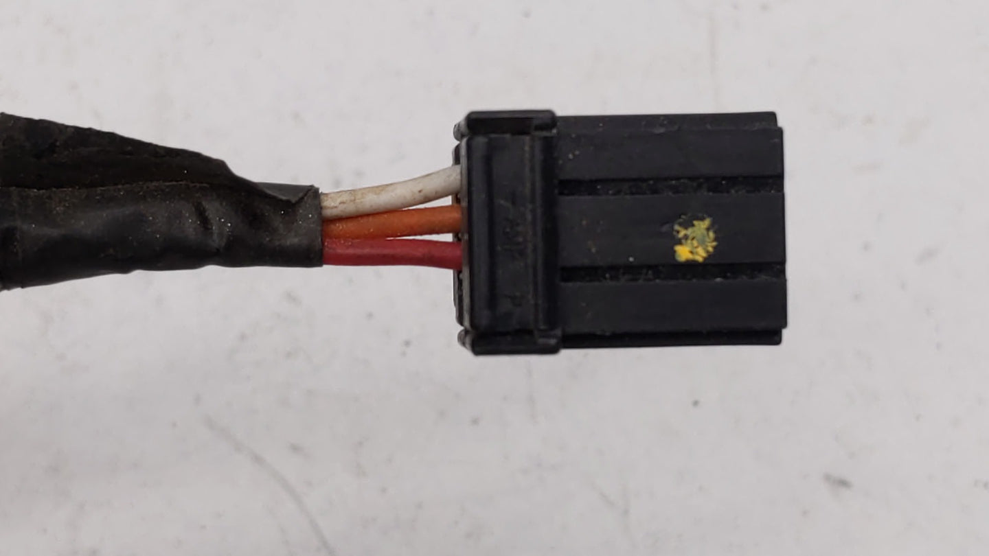 2002-2007 Jeep Liberty Passenger Side View Mirror - Right Door Mirror OEM Used - Oemusedautoparts1.com