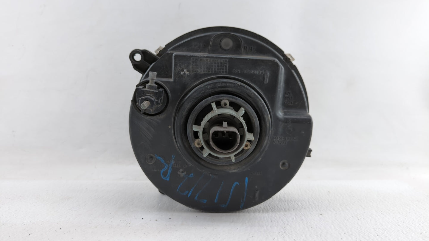 2002-2004 Jeep Liberty Passenger Right Oem Head Light Headlight Lamp - Oemusedautoparts1.com