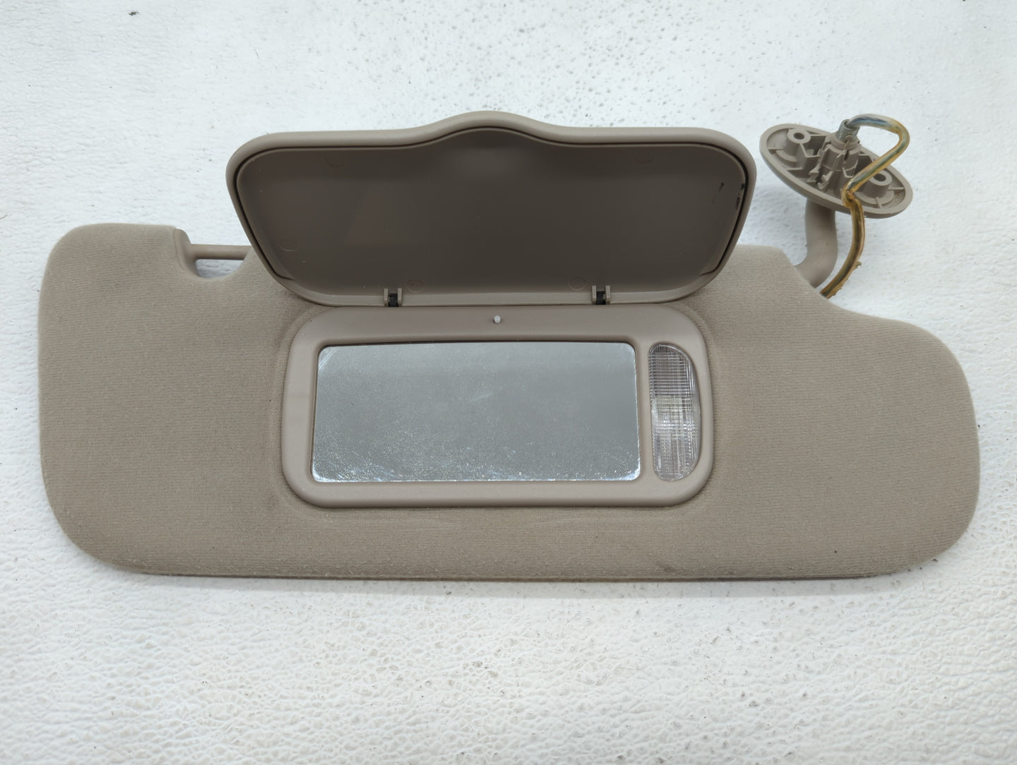 2002-2003 Jeep Liberty Sun Visor Shade Replacement Passenger Right Mirror Fits Fits 2002 2003 OEM Used Auto Parts - Oemuseda