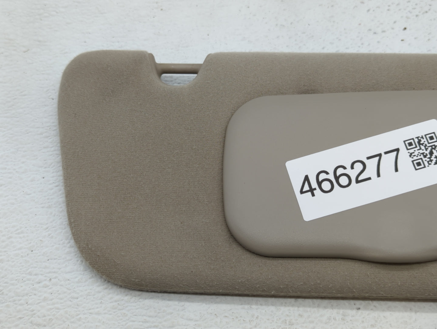 2002-2003 Jeep Liberty Sun Visor Shade Replacement Passenger Right Mirror Fits Fits 2002 2003 OEM Used Auto Parts - Oemuseda