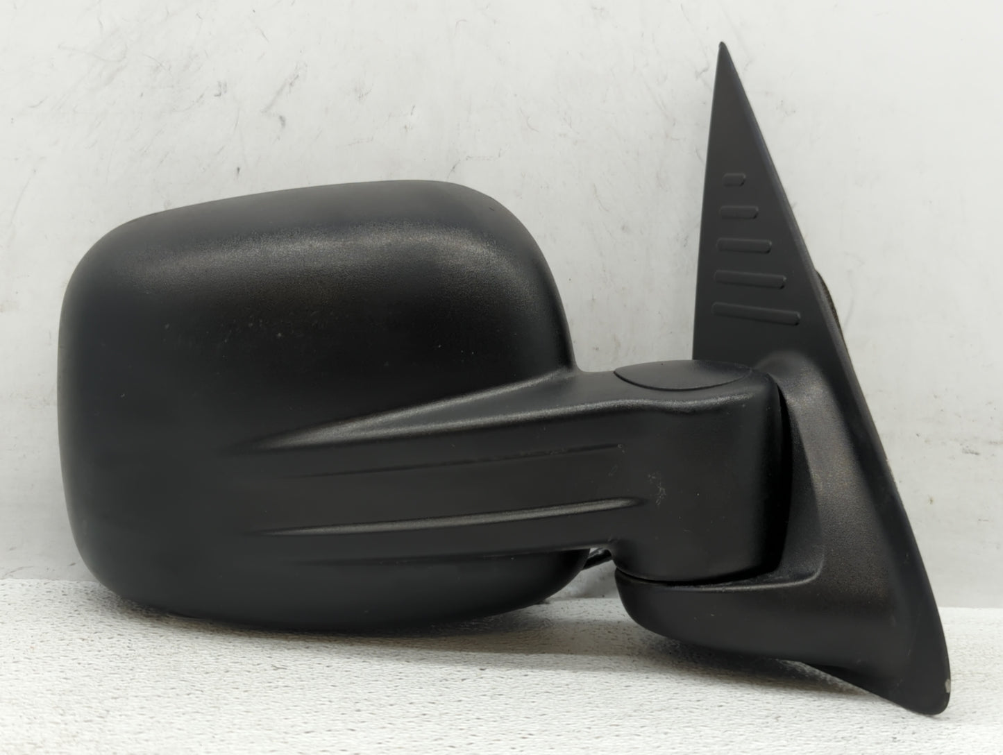 2002-2007 Jeep Liberty Passenger Side View Mirror - Right Door Mirror OEM Used - Oemusedautoparts1.com