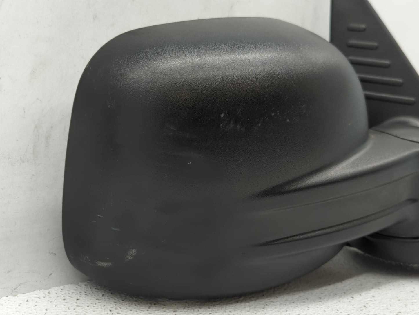 2002-2007 Jeep Liberty Passenger Side View Mirror - Right Door Mirror OEM Used - Oemusedautoparts1.com