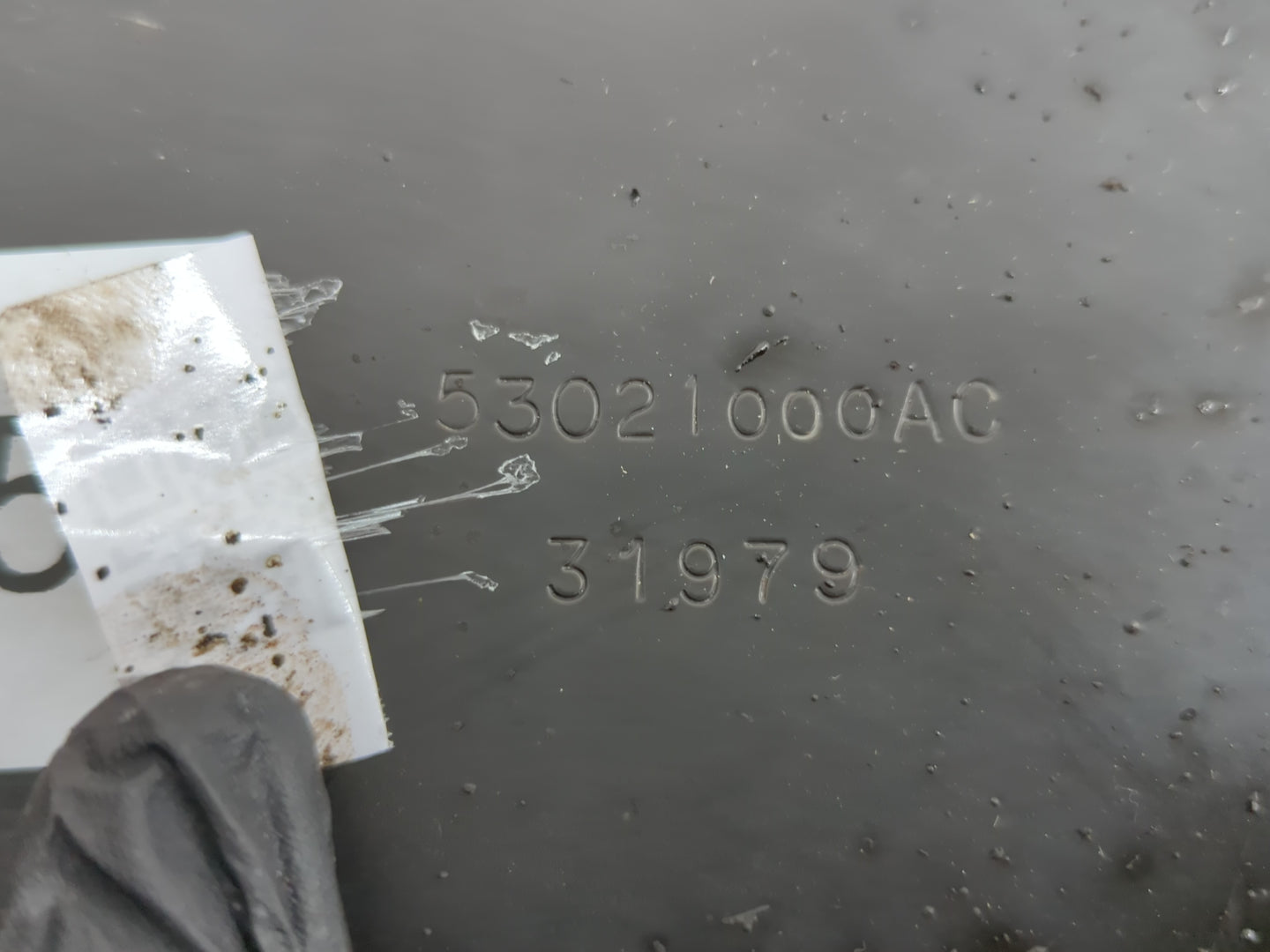 2002-2003 Jeep Liberty Engine Oil Pan P/N:31979 53021000AC Fits Fits 2002 2003 OEM Used Auto Parts - Oemusedautoparts1.com