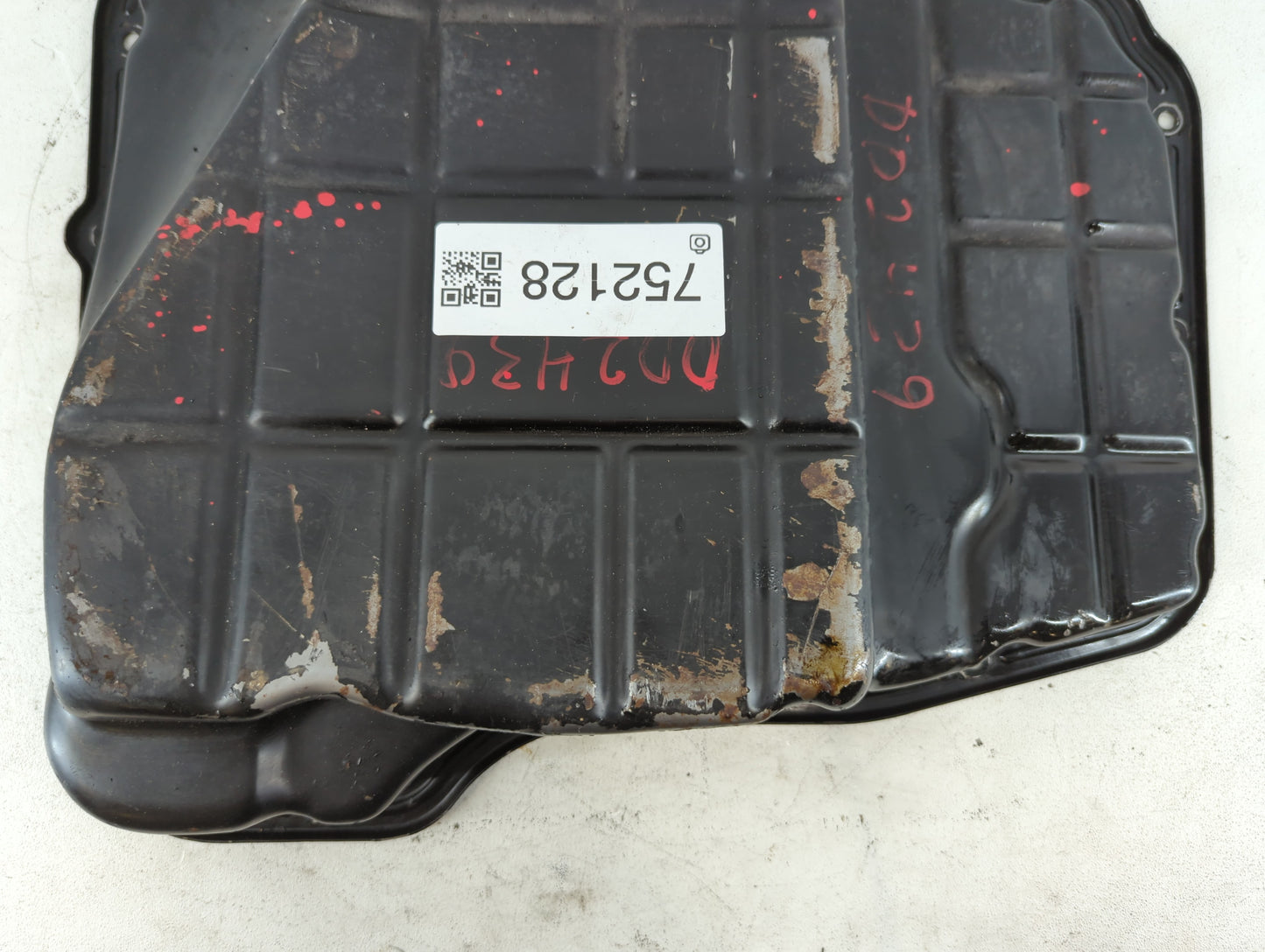 2002 Jeep Liberty Engine Oil Pan Fits OEM Used Auto Parts - Oemusedautoparts1.com