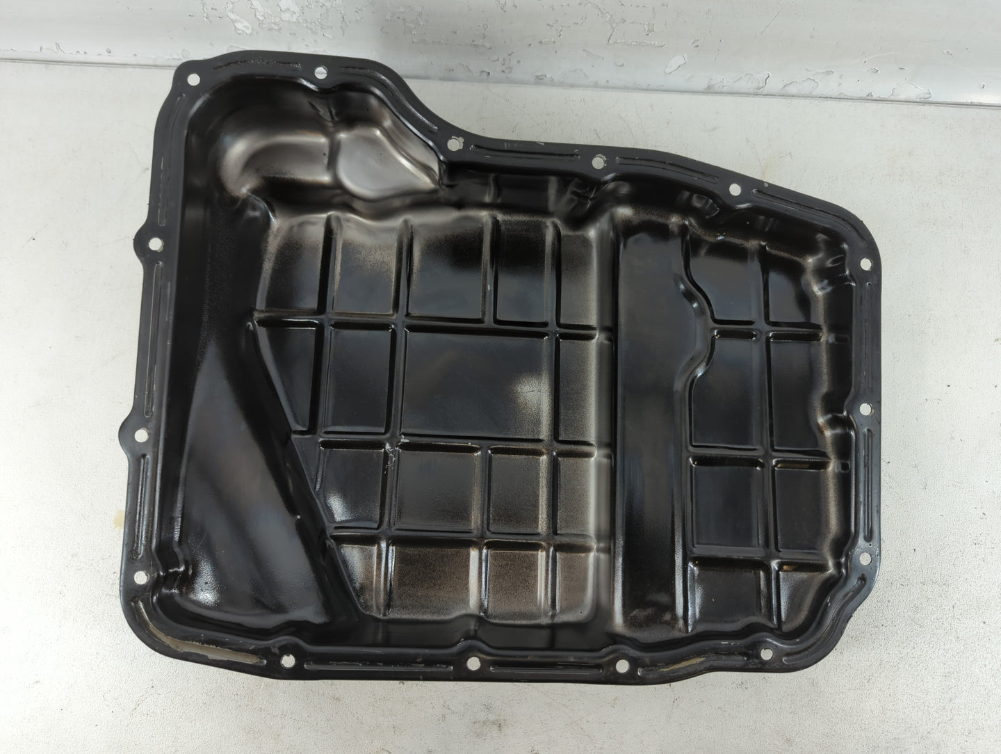 2002 Jeep Liberty Engine Oil Pan Fits OEM Used Auto Parts - Oemusedautoparts1.com