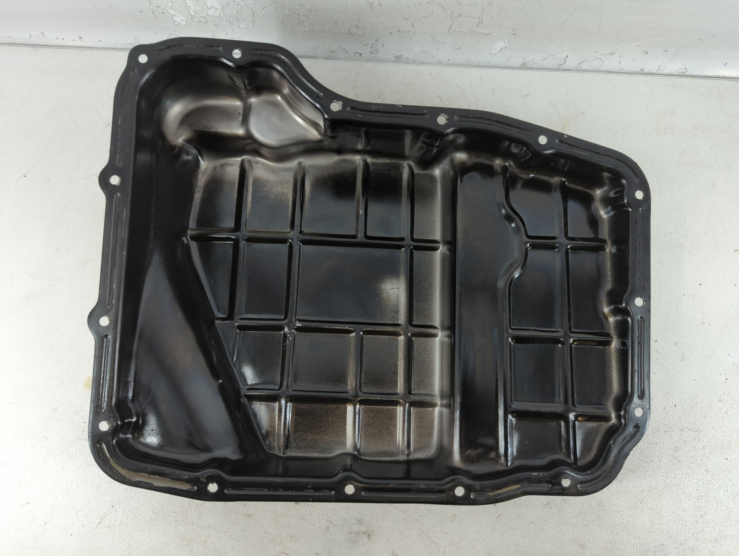 2002 Jeep Liberty Engine Oil Pan Fits OEM Used Auto Parts - Oemusedautoparts1.com
