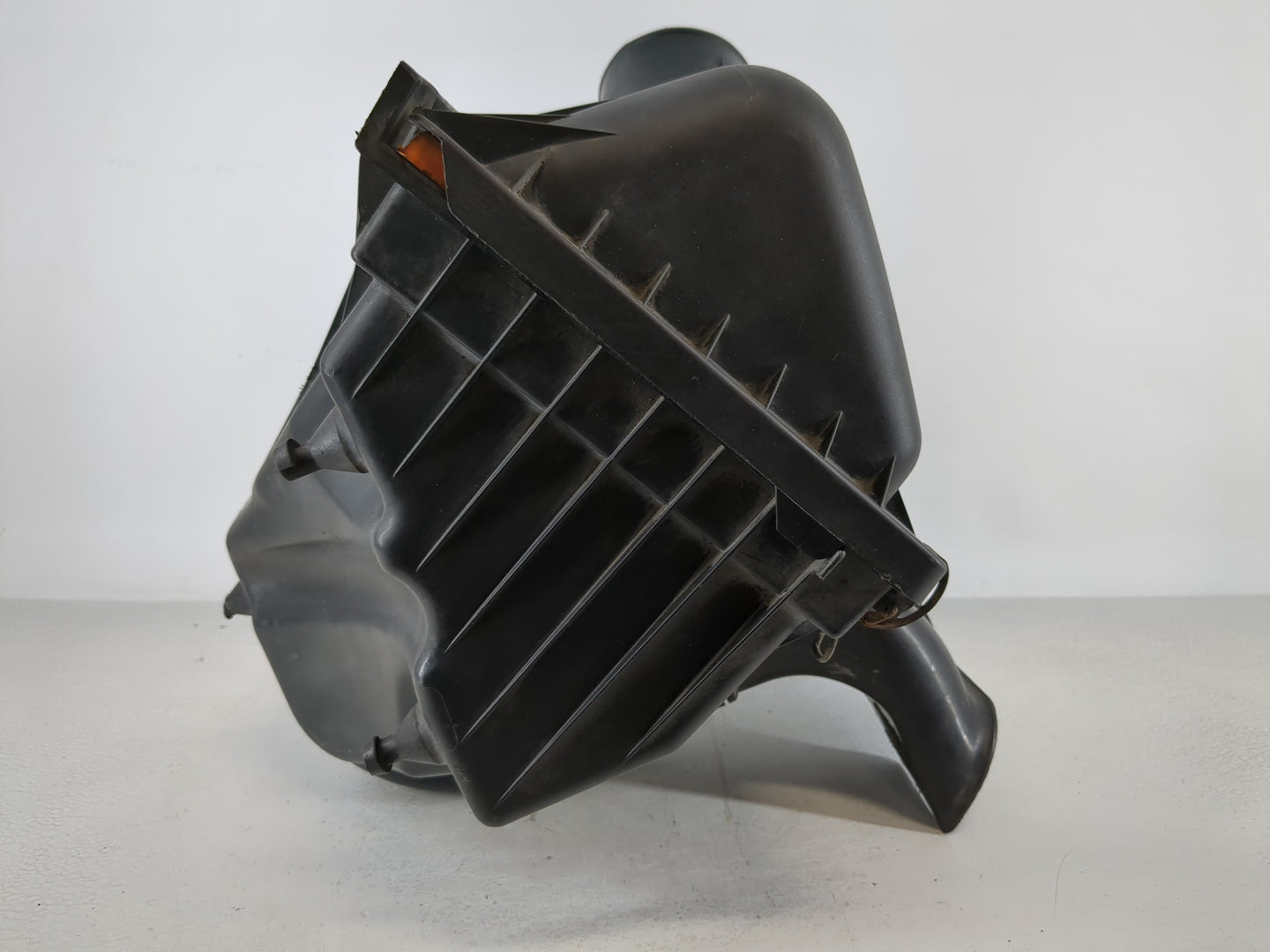 2002-2003 Jeep Liberty Air Cleaner Intake-duct Hose Tube - Oemusedautoparts1.com