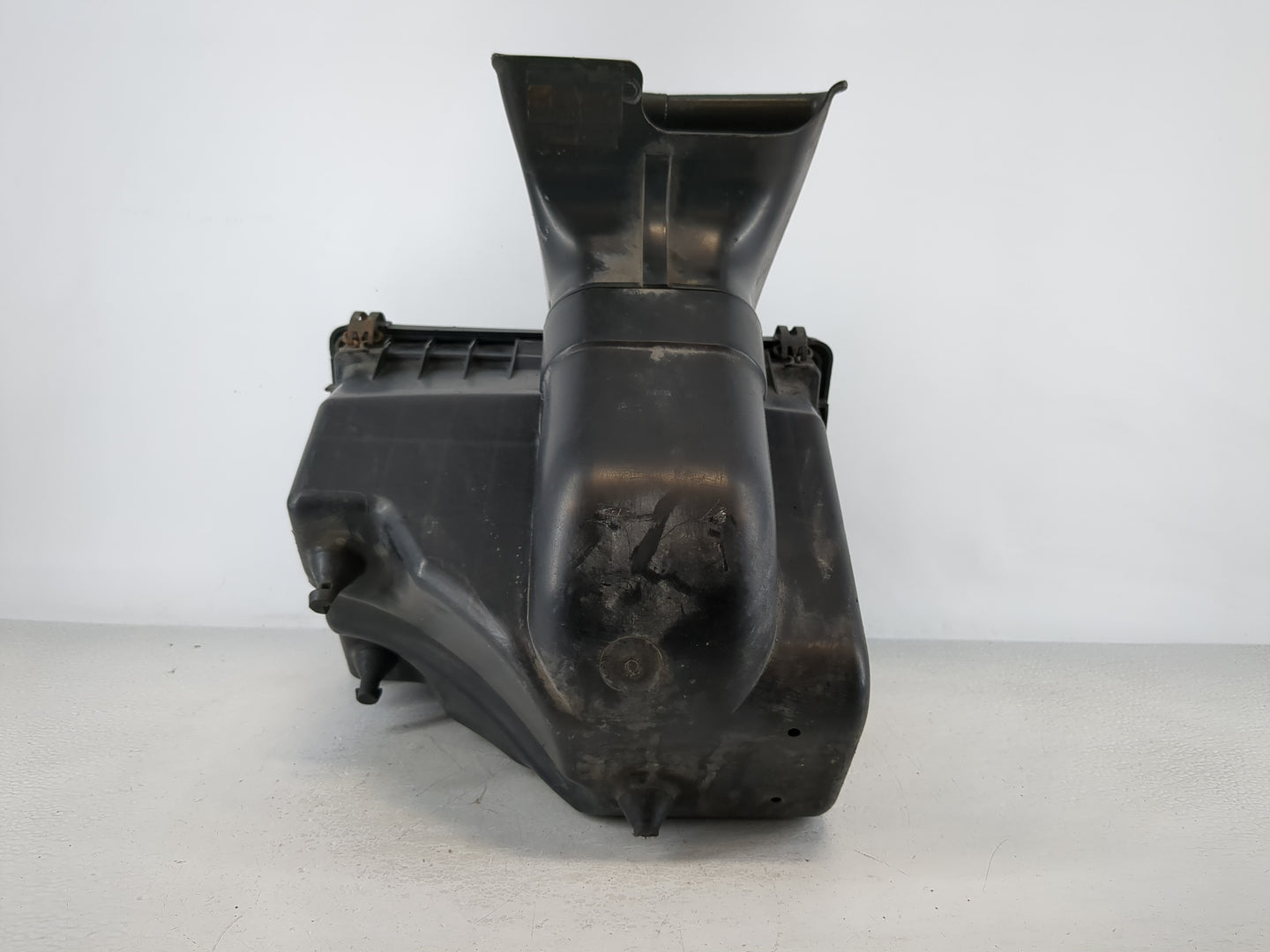 2002-2003 Jeep Liberty Air Cleaner Intake-duct Hose Tube - Oemusedautoparts1.com