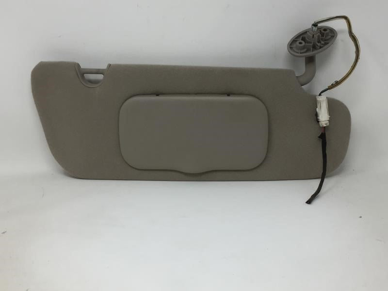 2002 Jeep Liberty Sun Visor Shade Replacement Passenger Right Mirror Fits Fits 2003 OEM Used Auto Parts - Oemusedautoparts1.