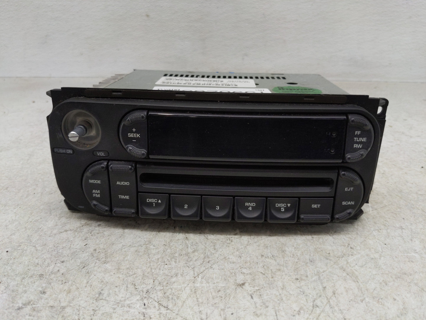 1997-2002 Jeep Wrangler Radio AM FM Cd Player Receiver Replacement P/N:05091506AE Fits OEM Used Auto Parts - Oemusedautopart