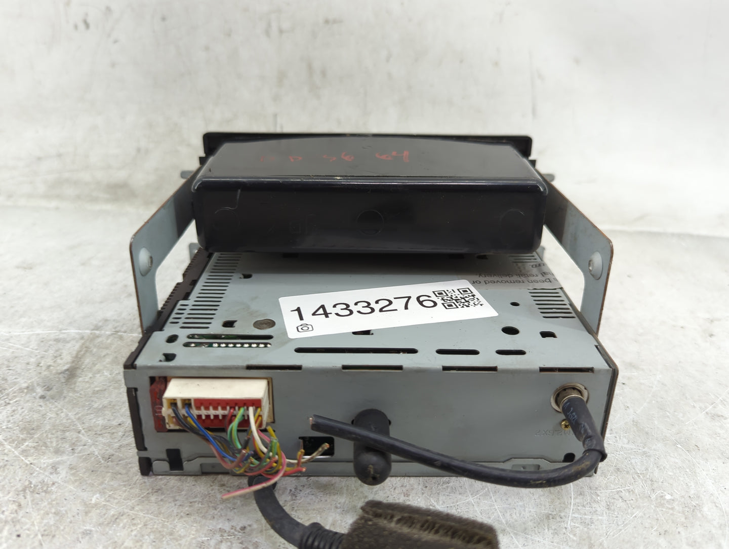 2001-2002 Kia Rio Radio AM FM Cd Player Receiver Replacement Fits Fits 2001 2002 OEM Used Auto Parts - Oemusedautoparts1.com