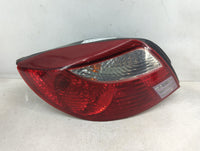 2001-2002 Kia Rio Tail Light Assembly Passenger Right OEM Fits Fits 2001 2002 OEM Used Auto Parts - Oemusedautoparts1.com