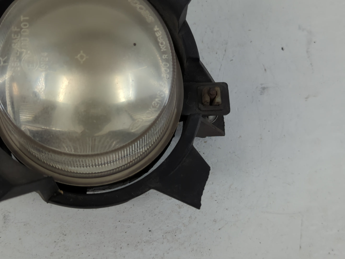 2002-2005 Kia Sedona Passenger Right Oem Front Light Lamp - Oemusedautoparts1.com