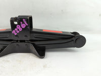 2002 Kia Sedona Spare Scissor Car Jack - Oemusedautoparts1.com