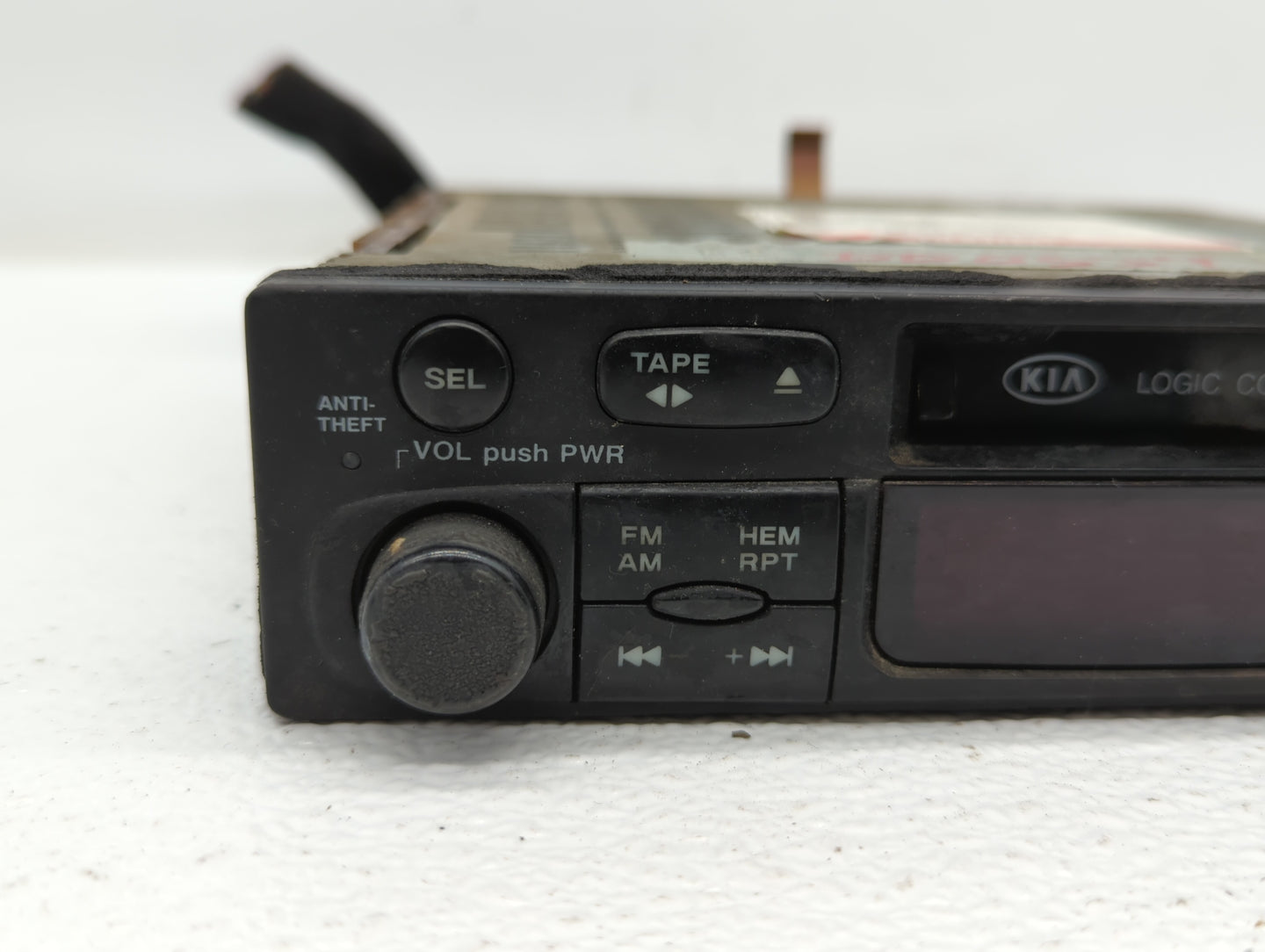 2000-2002 Kia Spectra Am Fm Cd Player Radio Receiver - Oemusedautoparts1.com