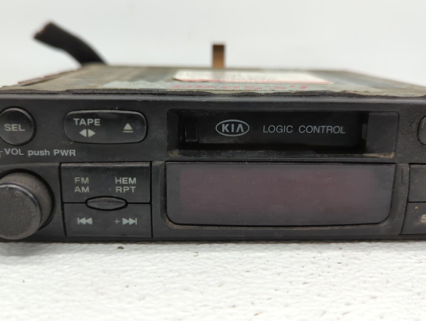 2000-2002 Kia Spectra Am Fm Cd Player Radio Receiver - Oemusedautoparts1.com