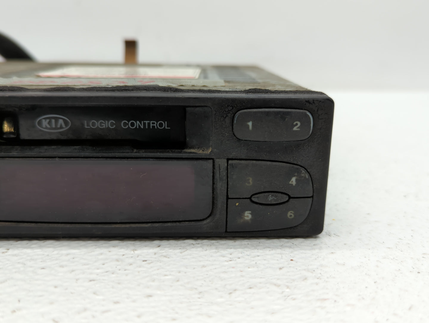 2000-2002 Kia Spectra Am Fm Cd Player Radio Receiver - Oemusedautoparts1.com