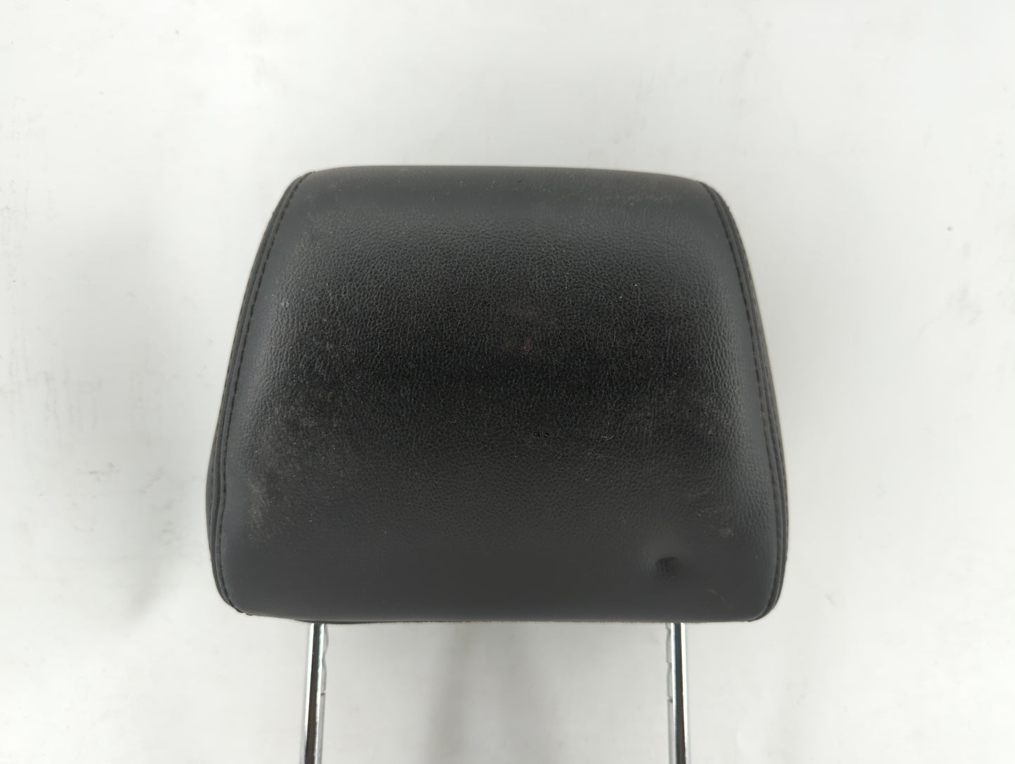 2000-2004 Kia Spectra Headrest Head Rest Rear Center Seat Fits Fits 2000 2001 2002 2003 2004 OEM Used Auto Parts - Oemusedau