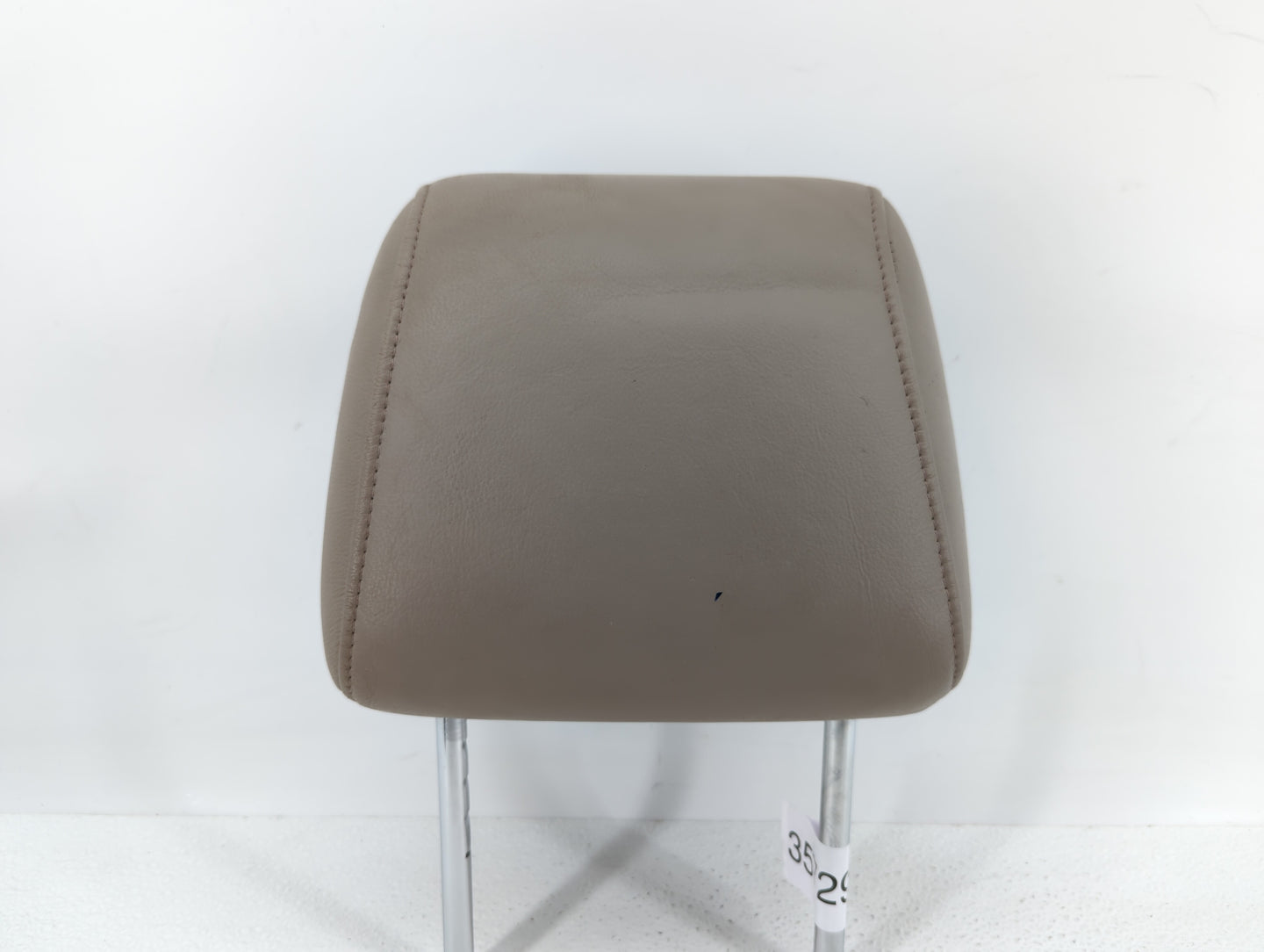 2000-2004 Kia Spectra Headrest Head Rest Rear Center Seat Fits Fits 2000 2001 2002 2003 2004 OEM Used Auto Parts - Oemusedau