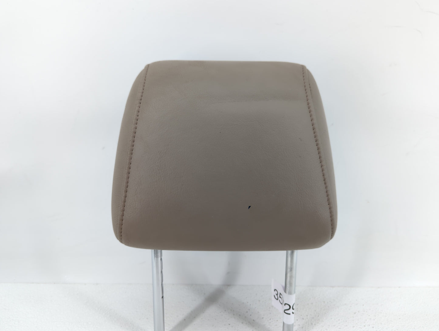 2000-2004 Kia Spectra Headrest Head Rest Rear Center Seat Fits Fits 2000 2001 2002 2003 2004 OEM Used Auto Parts - Oemusedau