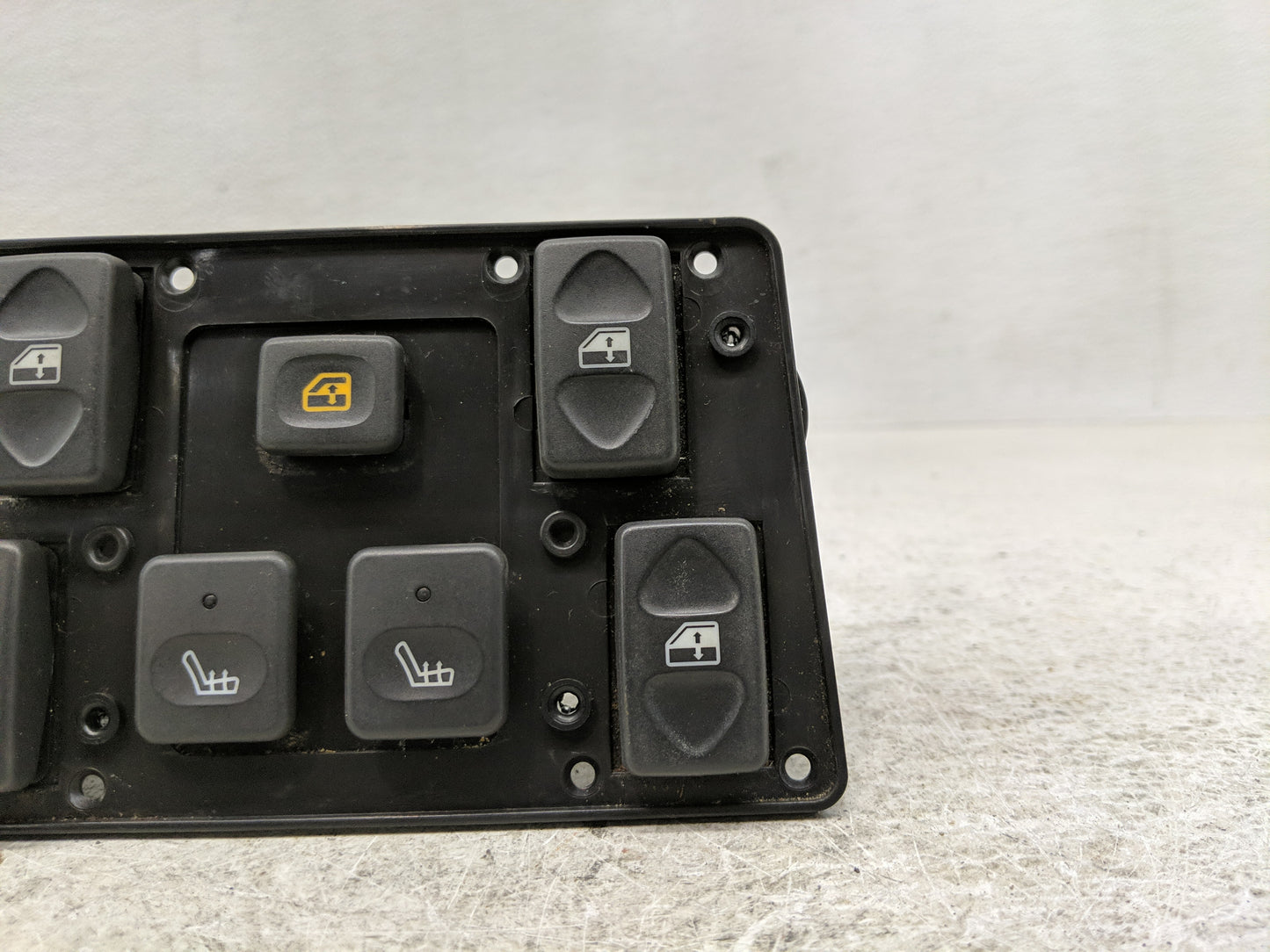 2002 Land Rover Discovery Master Power Window Switch Replacement Driver Side Left P/N:BTR3655LNF YUF000200PUY, AMR2497 Fits 
