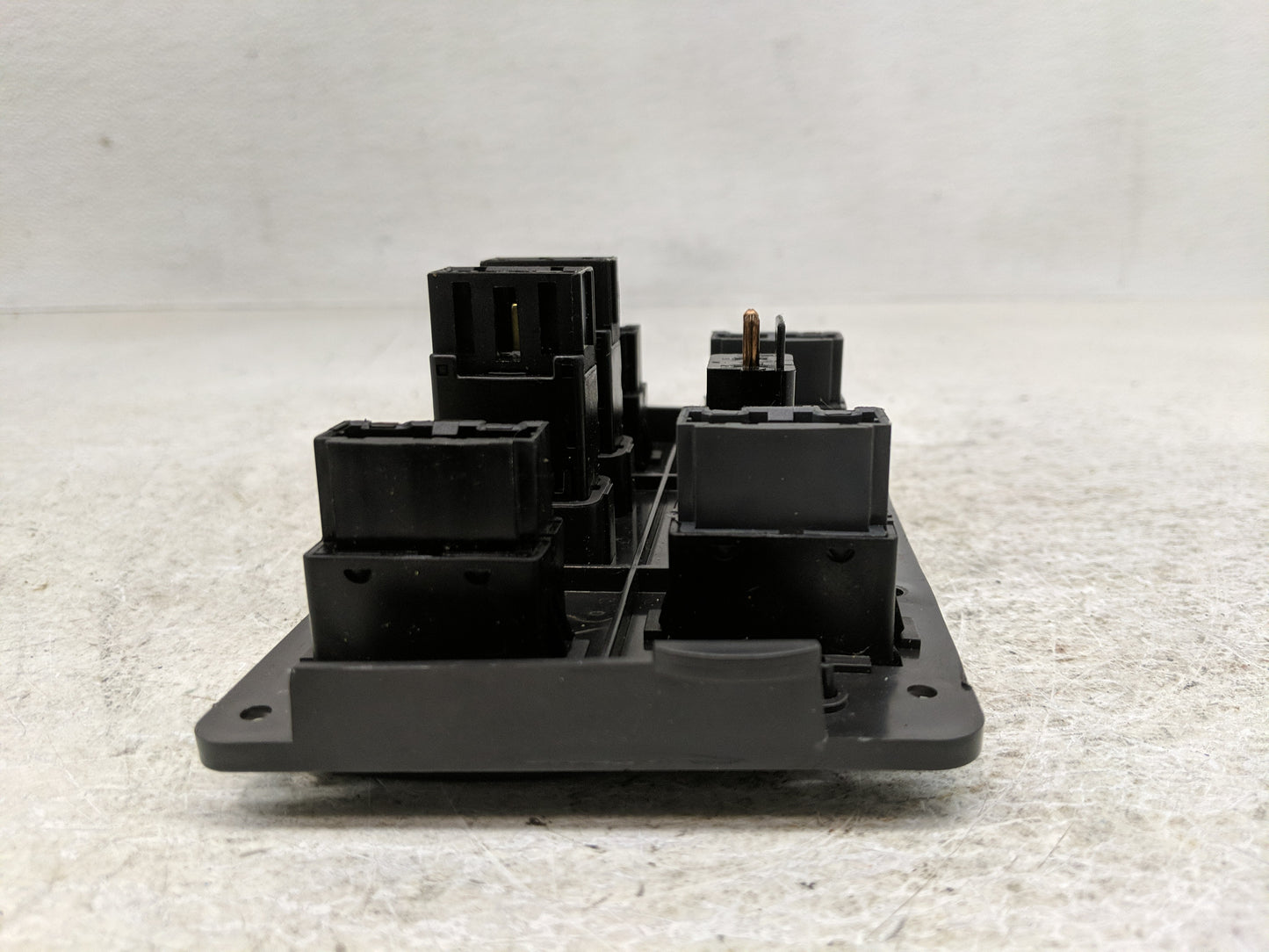 2002 Land Rover Discovery Master Power Window Switch Replacement Driver Side Left P/N:BTR3655LNF YUF000200PUY, AMR2497 Fits 