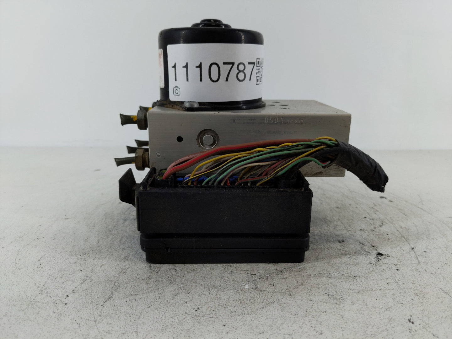 2002-2005 Land Rover Freelander ABS Pump Control Module Replacement Fits Fits 2002 2003 2004 2005 OEM Used Auto Parts - Oemu