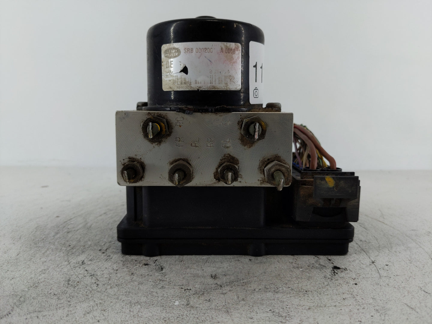2002-2005 Land Rover Freelander ABS Pump Control Module Replacement Fits Fits 2002 2003 2004 2005 OEM Used Auto Parts - Oemu