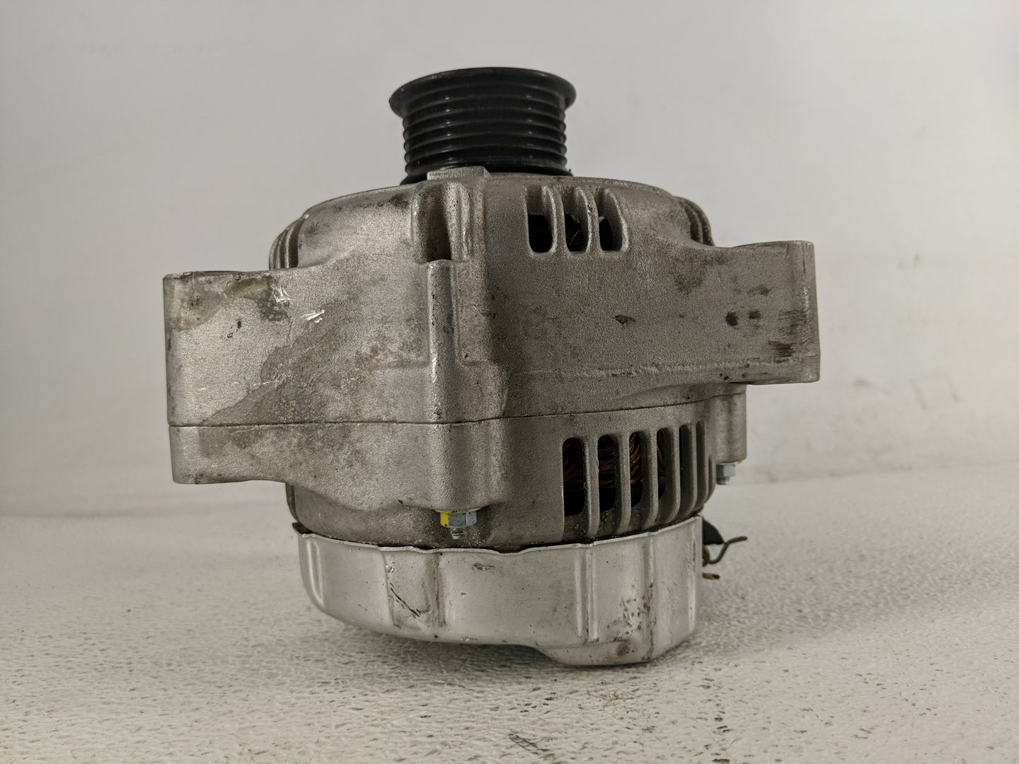 2002-2005 Land Rover Freelander Alternator Replacement Generator Charging Assembly Engine OEM Fits Fits 2002 2003 2004 2005 