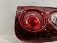 2002-2003 Land Rover Freelander Tail Light Assembly Passenger Right OEM P/N:22960204 Fits Fits 2002 2003 OEM Used Auto Parts