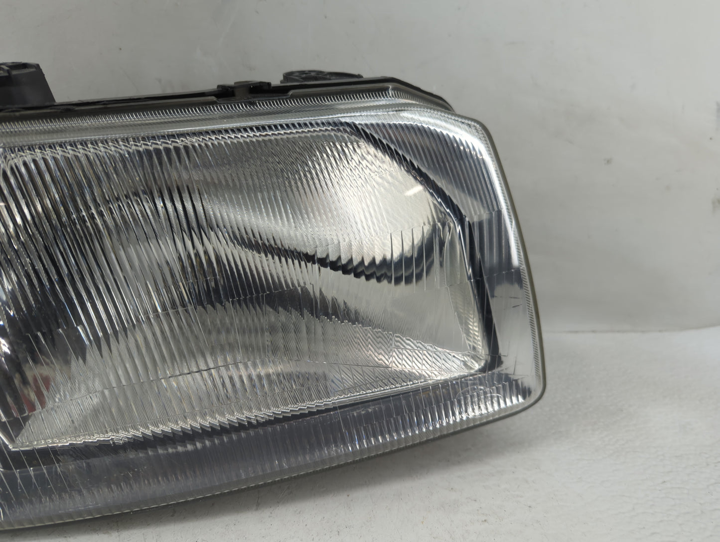 2002 Land Rover Freelander Passenger Right Oem Head Light Headlight Lamp - Oemusedautoparts1.com
