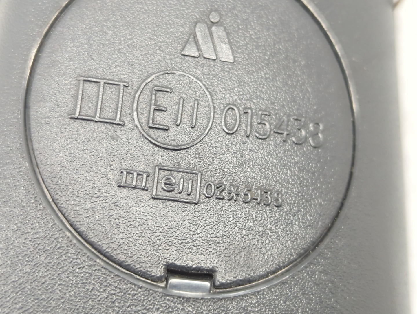 2002-2003 Land Rover Freelander Side Mirror Replacement Passenger Right View Door Mirror P/N:E11015438 Fits Fits 2002 2003 O