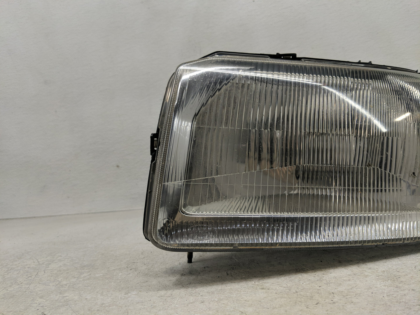2002 Land Rover Freelander Driver Left Oem Head Light Headlight Lamp - Oemusedautoparts1.com
