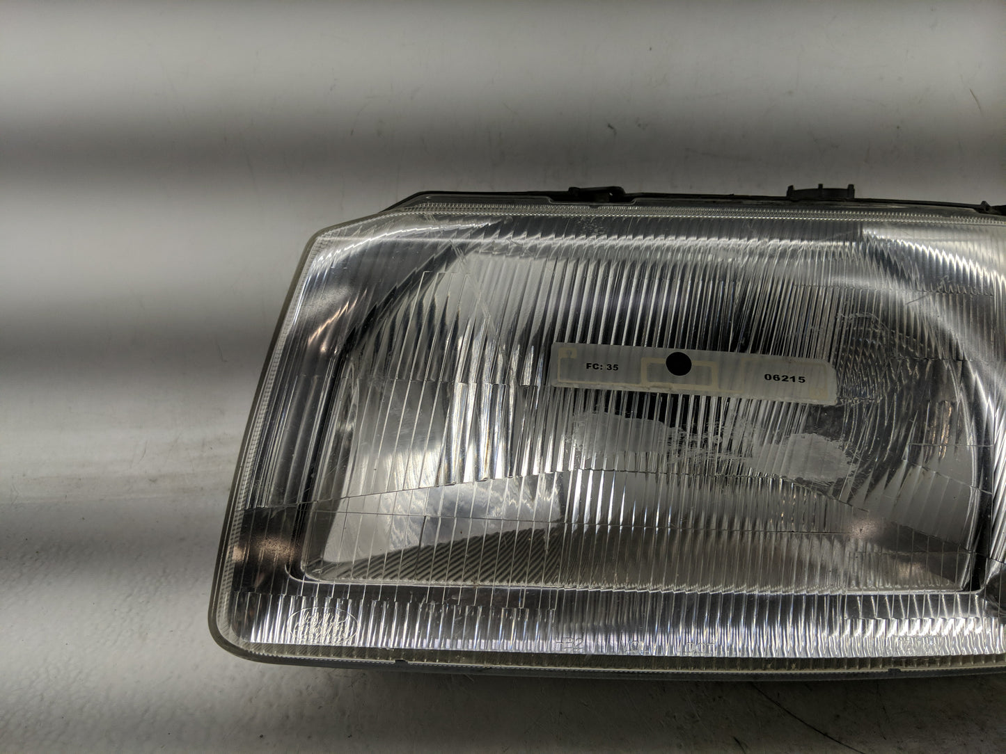 2002 Land Rover Freelander Driver Left Oem Head Light Headlight Lamp - Oemusedautoparts1.com