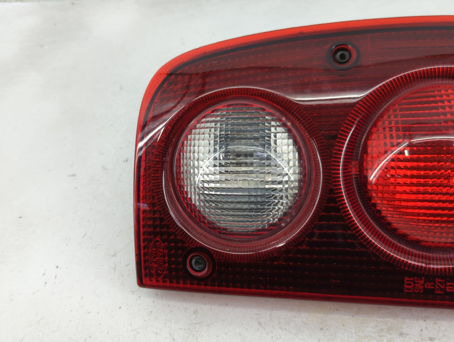 2002-2003 Land Rover Freelander Tail Light Assembly Driver Left OEM Fits Fits 2002 2003 OEM Used Auto Parts - Oemusedautopar