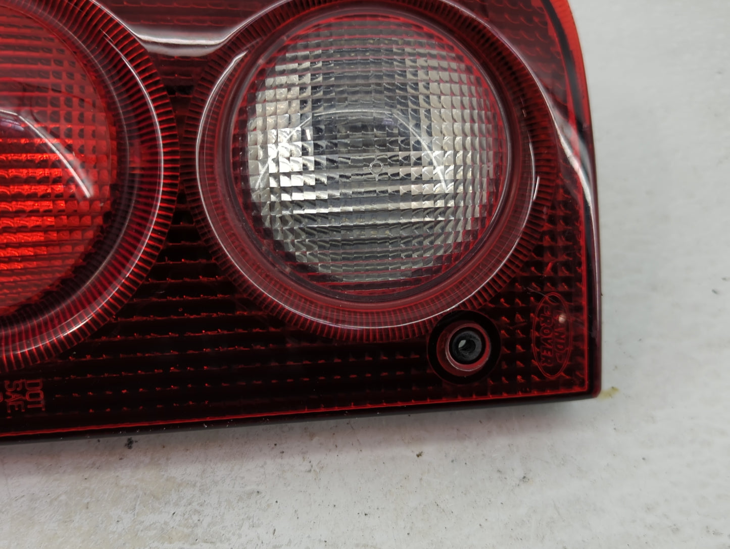 2002-2003 Land Rover Freelander Tail Light Assembly Passenger Right OEM Fits Fits 2002 2003 OEM Used Auto Parts - Oemusedaut