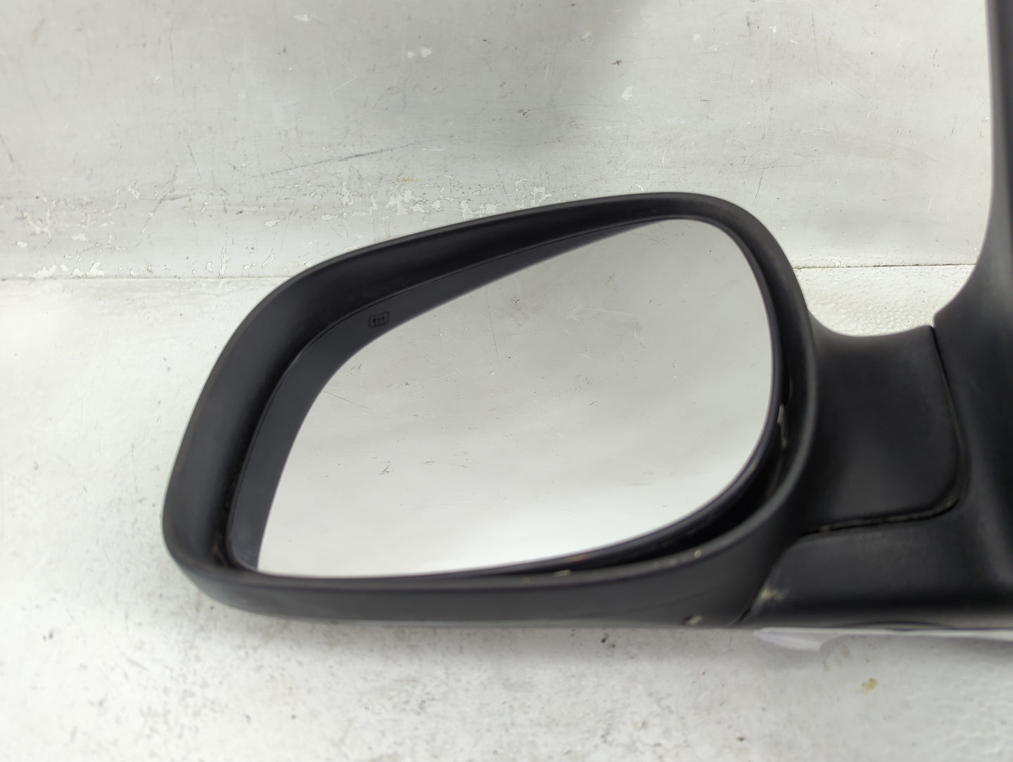 2002-2003 Land Rover Freelander Driver Side View Mirror - Left Door Mirror OEM Used - Oemusedautoparts1.com
