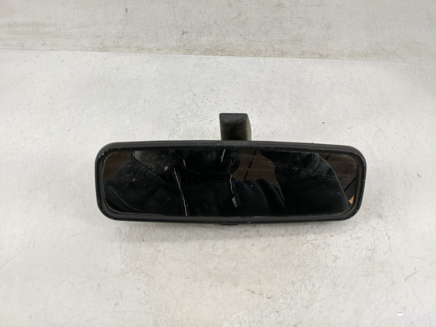 2002-2005 Land Rover Freelander Interior Rear View Mirror Replacement OEM Fits Fits 2002 2003 2004 2005 OEM Used Auto Parts 