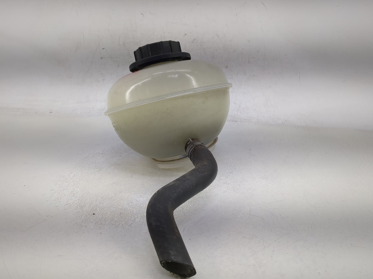 2002 Freelander Radiator Coolant Overflow Expansion Tank Bottle - Oemusedautoparts1.com