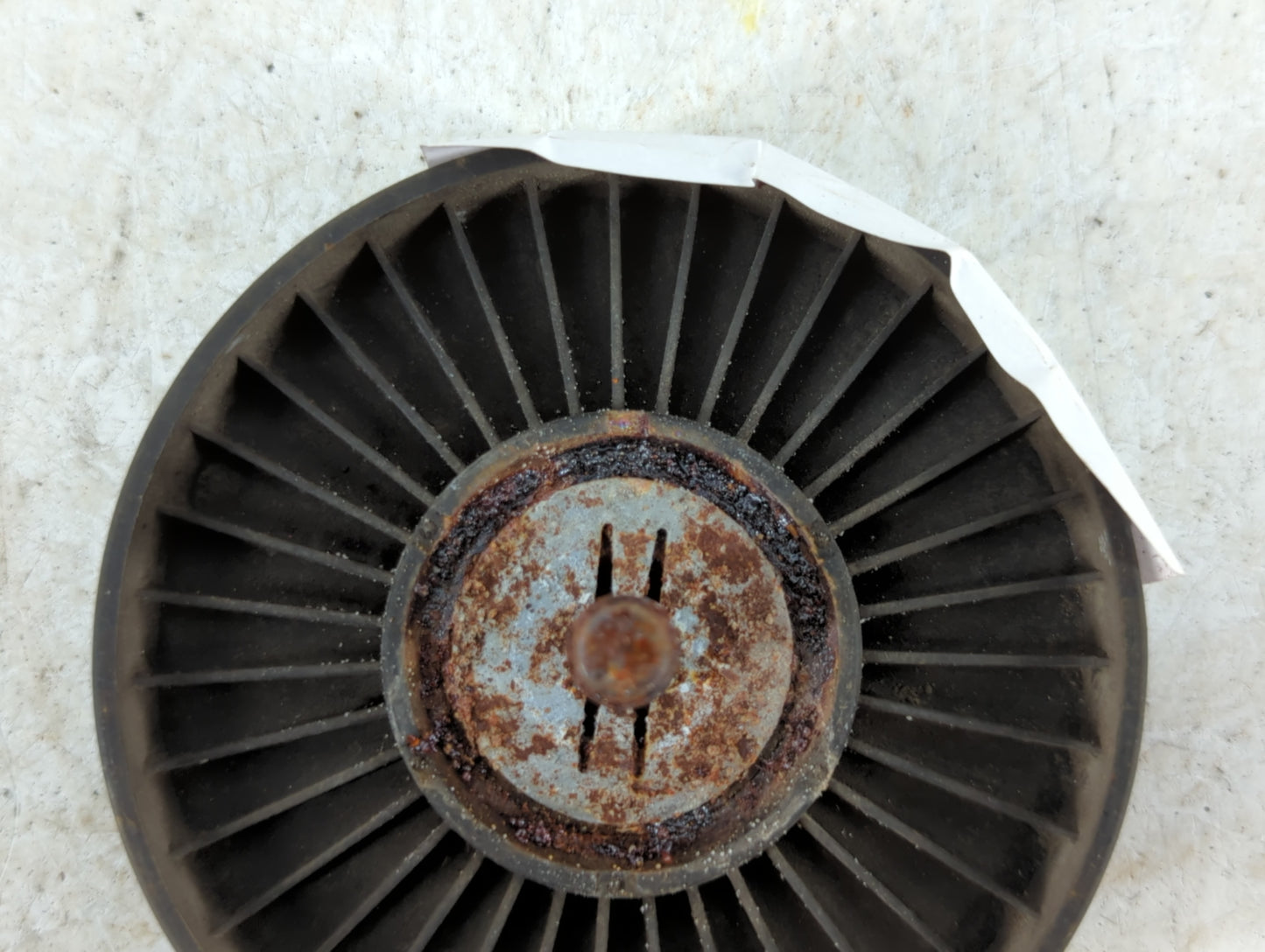 2002 Land Rover Freelander Idler Pulley - Oemusedautoparts1.com