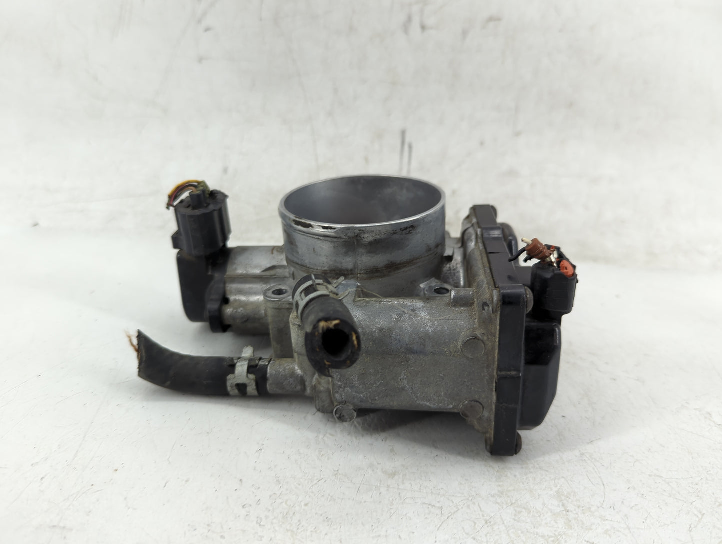 2002-2003 Lexus Es300 Throttle Body P/N:89452-30150 22030-20030 Fits Fits 2002 2003 OEM Used Auto Parts - Oemusedautoparts1.