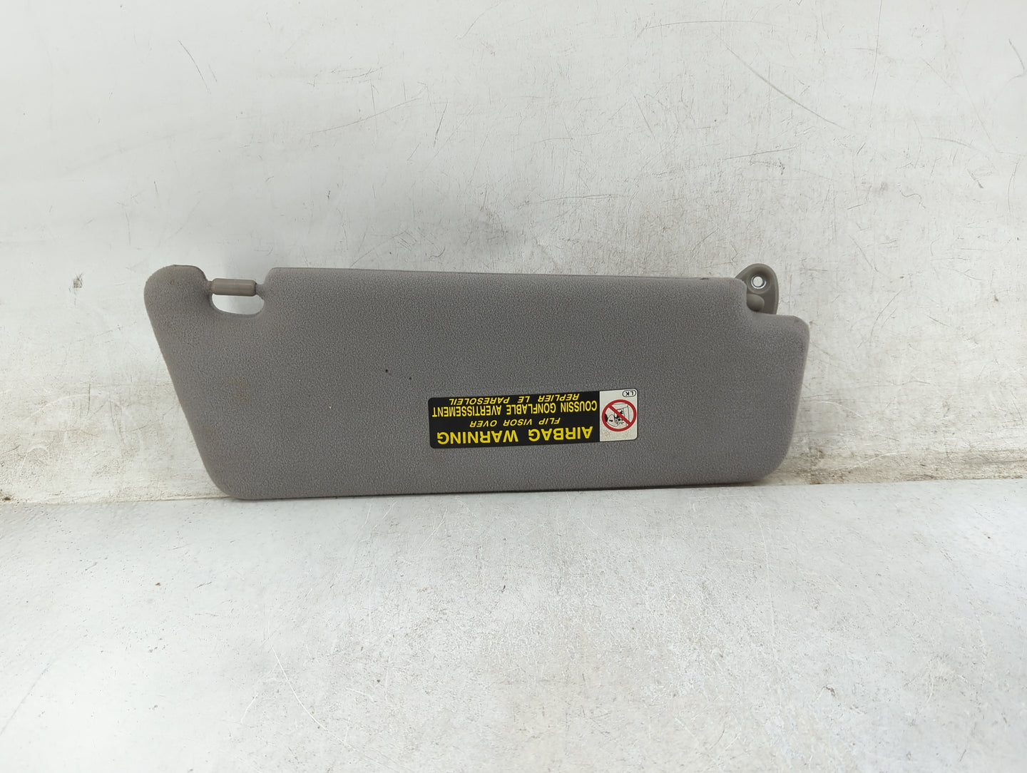 2002-2003 Lexus Es300 Sun Visor Shade Replacement Driver Left Mirror Fits Fits 2002 2003 OEM Used Auto Parts - Oemusedautopa