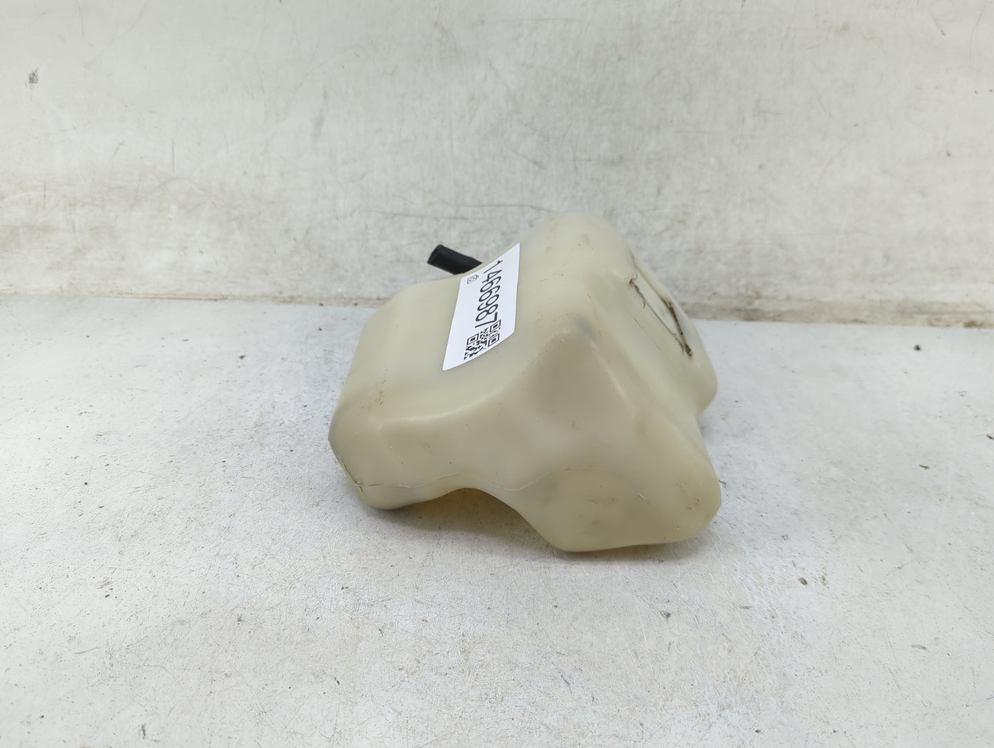 2002-2003 Lexus Es300 Radiator Coolant Overflow Expansion Tank Bottle 1466987 - Oemusedautoparts1.com