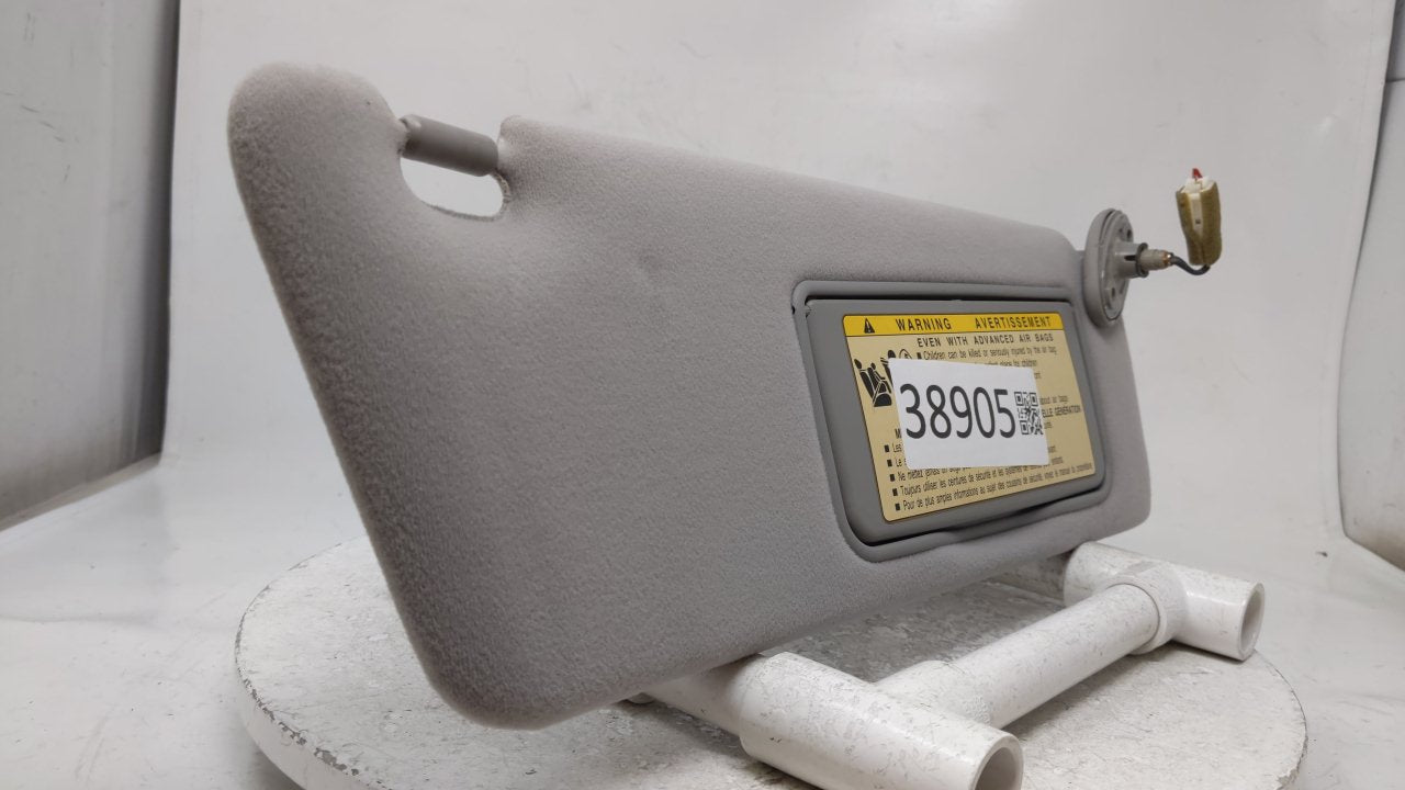 2002 Lexus Es300 Sun Visor Shade Replacement Passenger Right Mirror Fits OEM Used Auto Parts - Oemusedautoparts1.com