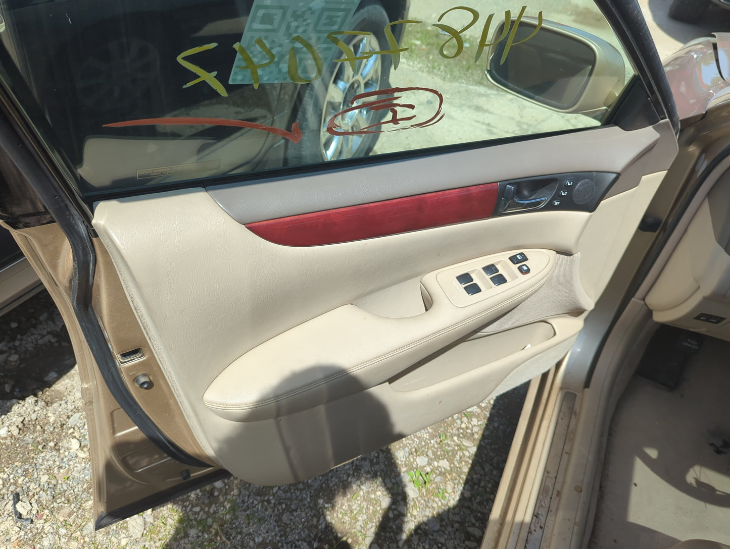 2002 Lexus Es300 Front Left Driver Interior Door Panel Trim - Oemusedautoparts1.com