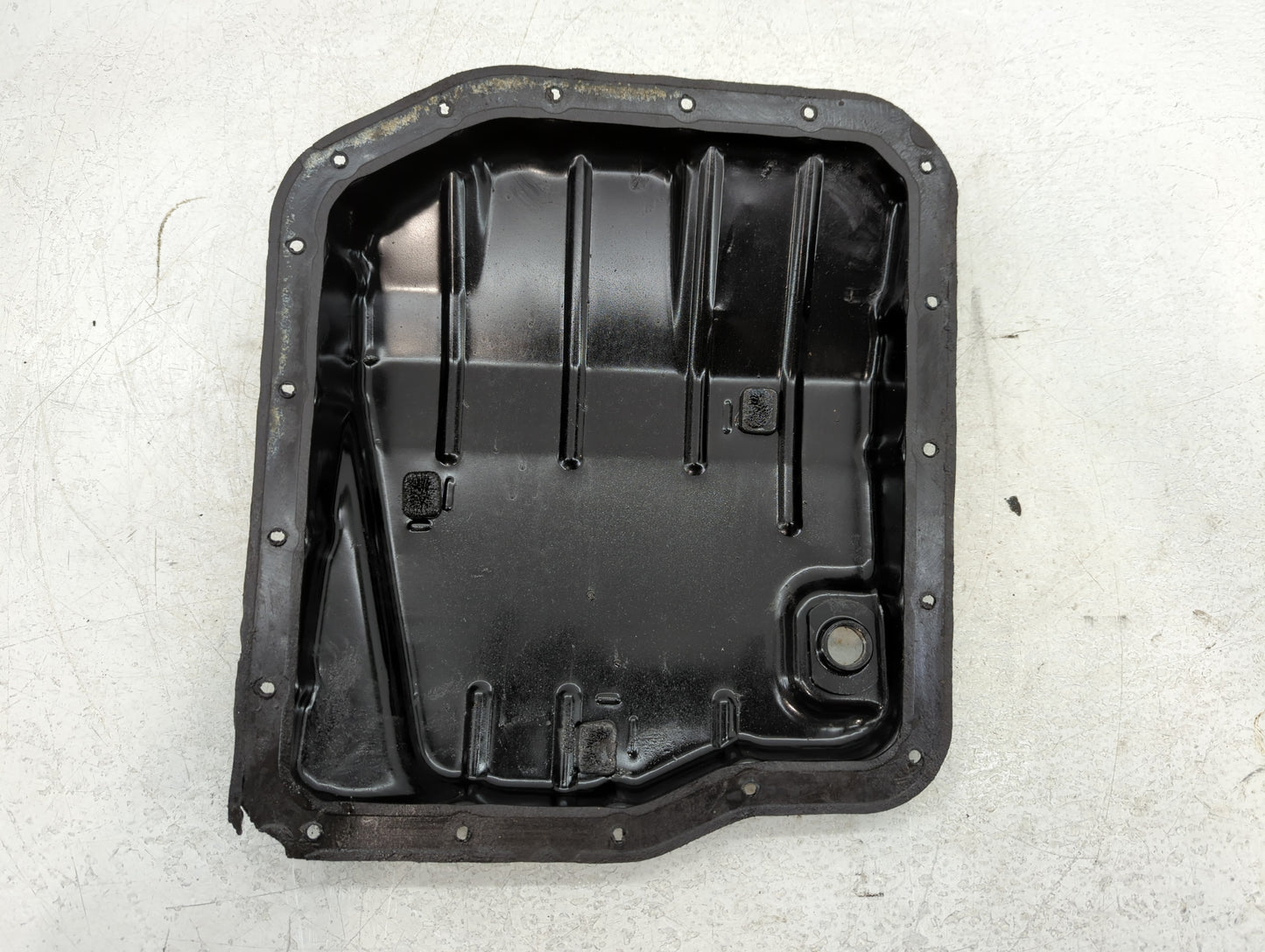 1994-2003 Lexus Es300 Engine Oil Pan Fits Fits 1994 1995 1996 1997 1998 1999 2000 2001 2002 2003 OEM Used Auto Parts - Oemus