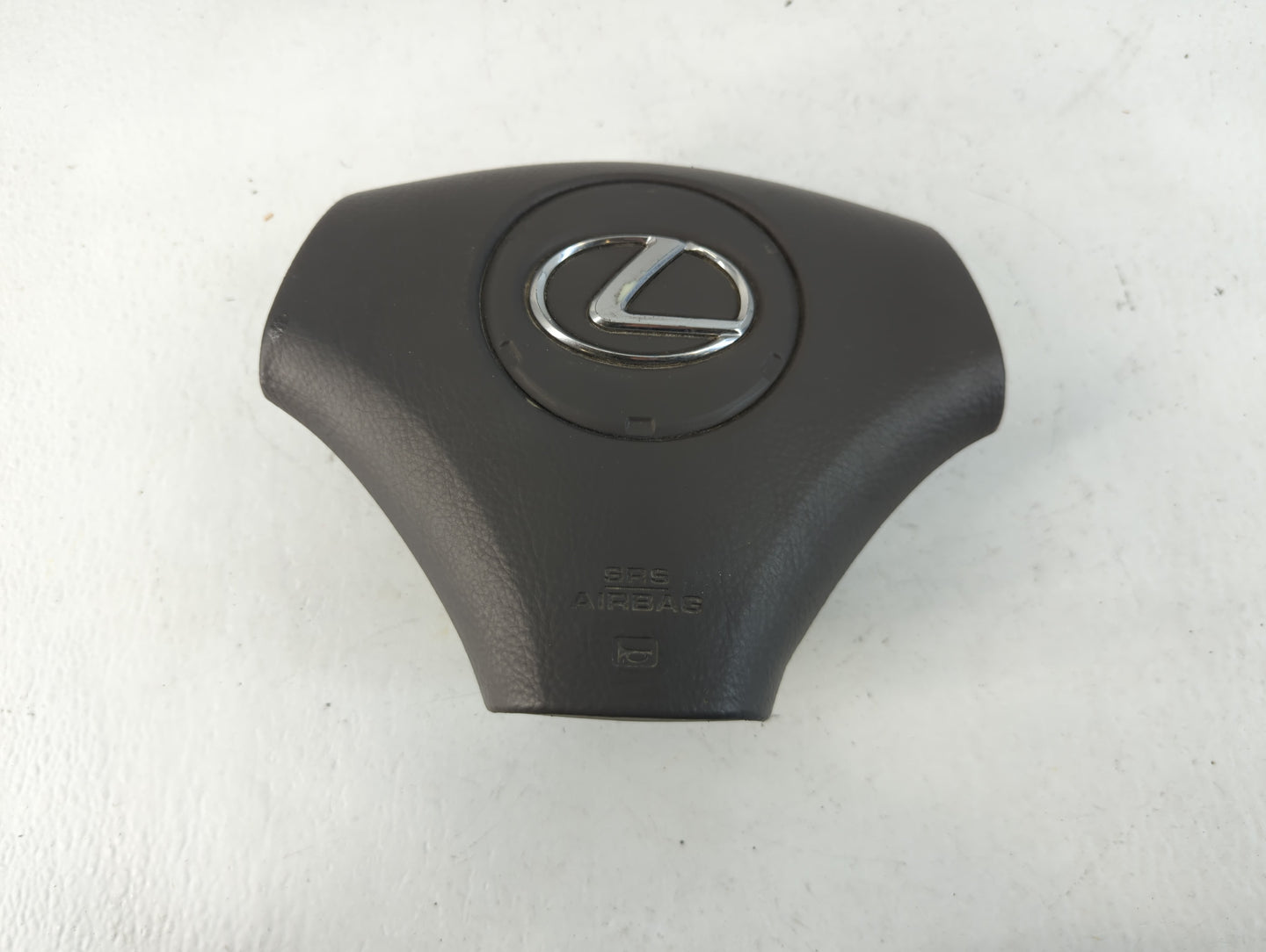2002-2003 Lexus Es300 Air Bag Driver Left Steering Wheel Mounted Fits Fits 2002 2003 2004 OEM Used Auto Parts - Oemusedautop