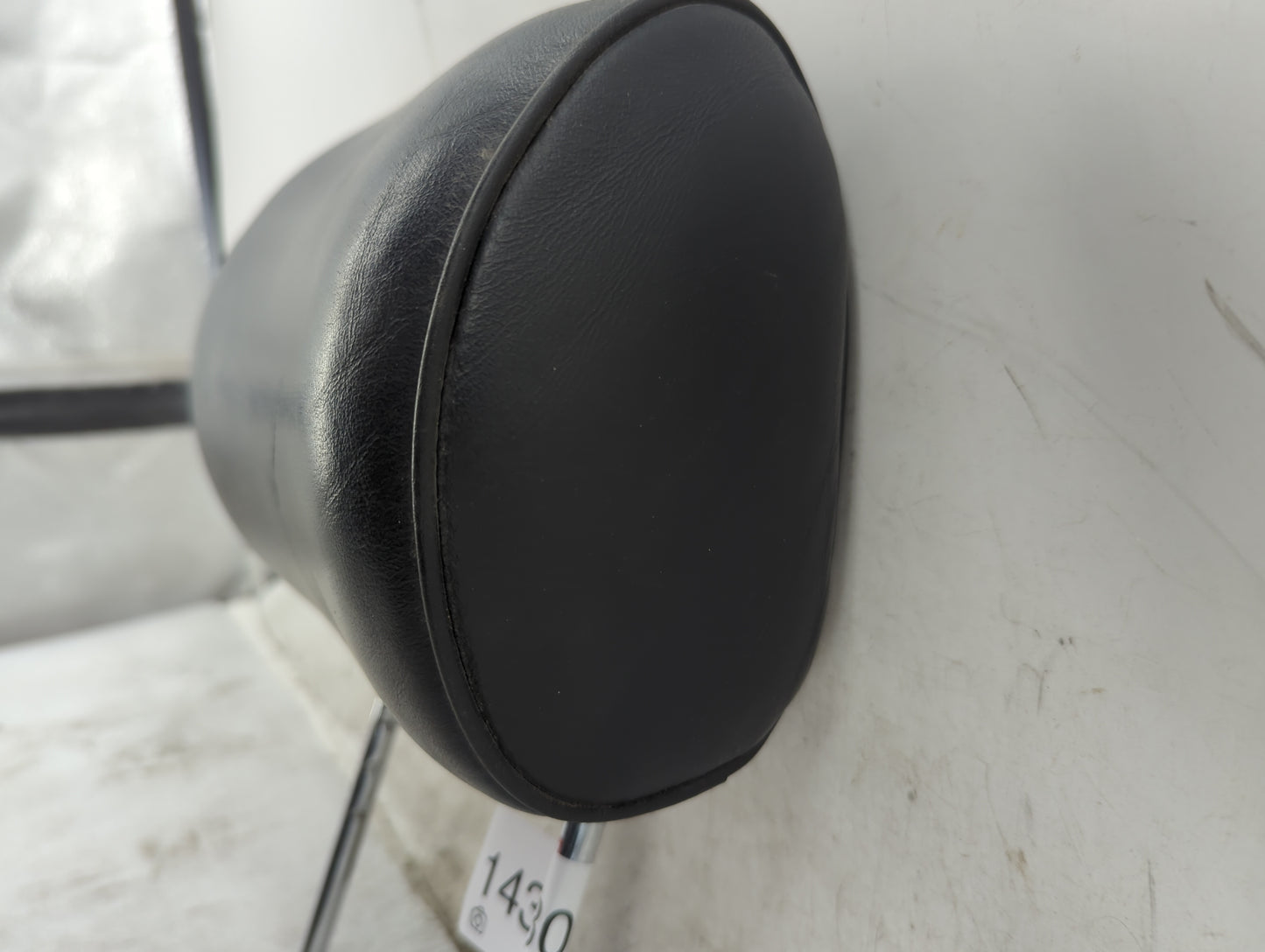 2002 Lexus Gs300 Headrest Head Rest Front Driver Seat Black - Oemusedautoparts1.com