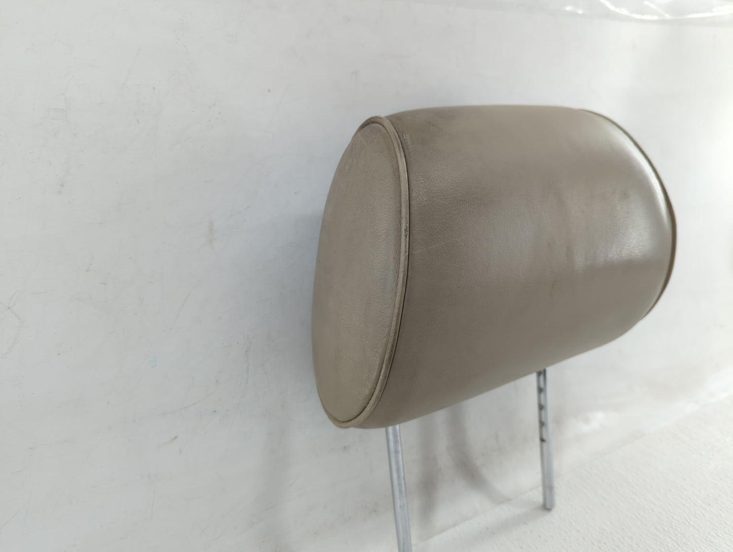 2002 Lexus Gs300 Headrest Head Rest Rear Seat Fits OEM Used Auto Parts - Oemusedautoparts1.com